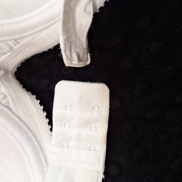Dominique 40D white strapless under wire bra - Picture 9 of 9